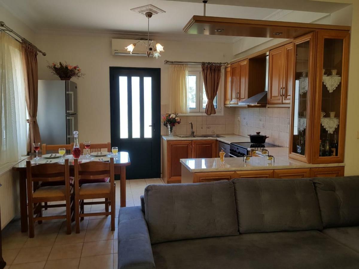 Lefkáda Dionysia Rooms מראה חיצוני תמונה